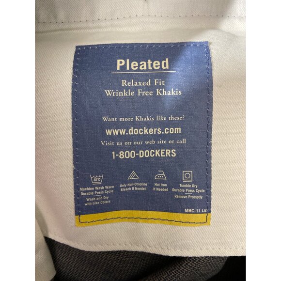 Dockers Mens Pleated Dress Pants W36 L30 Beige Relaxed Fit Wrinkle Free Preppy - Picture 6 of 10